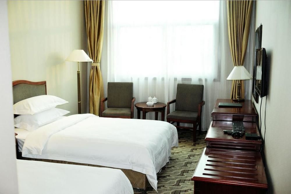 Huatian Grand Hotel Dengfeng Exterior photo